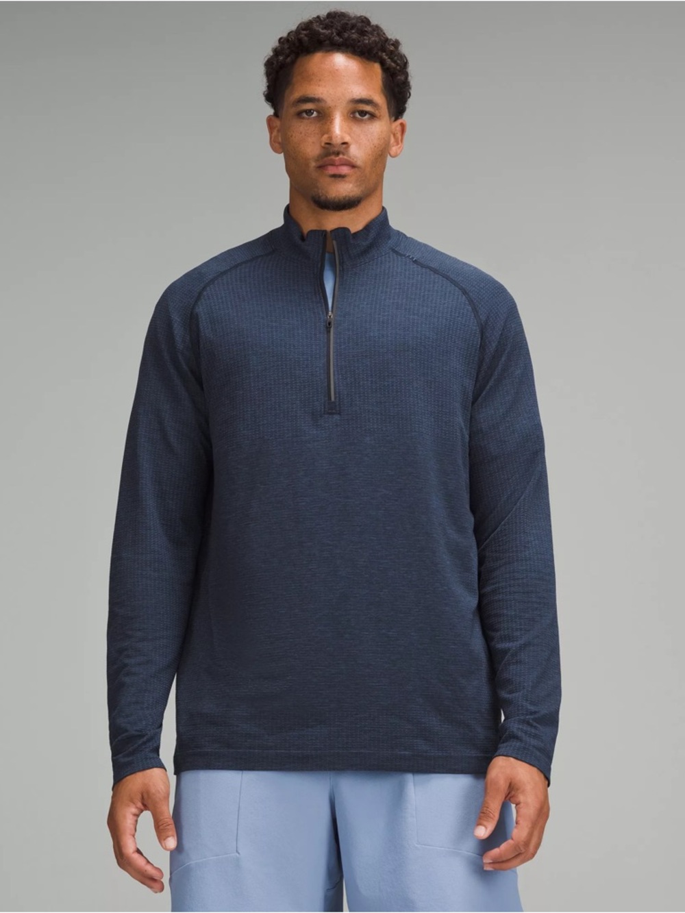 Lululemon Men’s Metal Vent Tech Half Zip Size Small